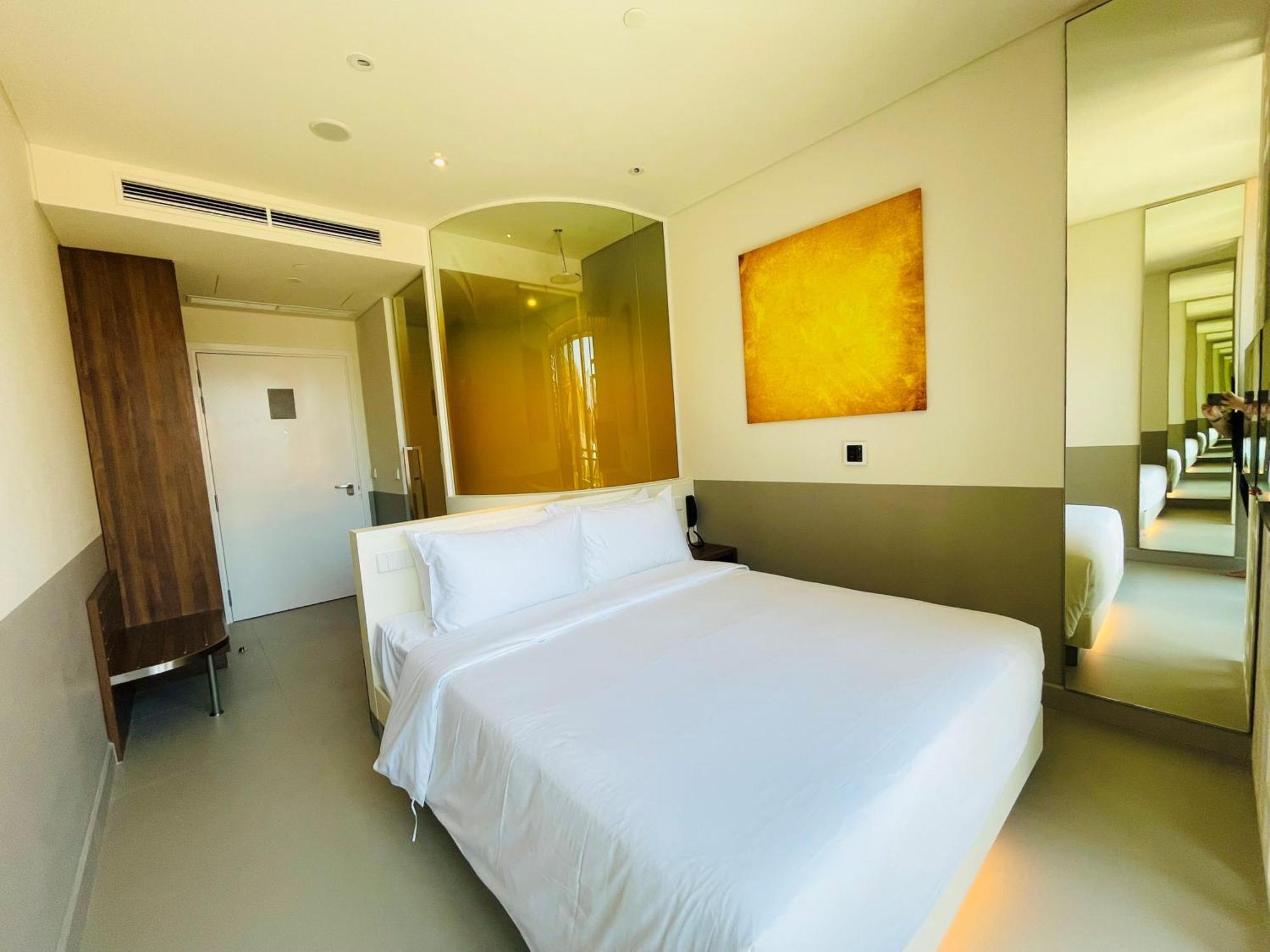 Wink Hotel Saigon Centre - 24Hrs Lifestyle Stay Cidade de Ho Chi Minh Quarto foto